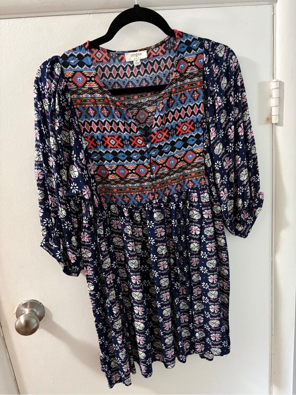 Umgee Navy Floral & Aztec Printed Boho Tunic Top small